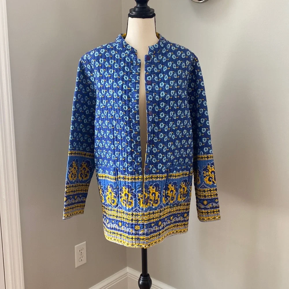 Reversible quilted handmade coat jacket Provençal boxy layering medium